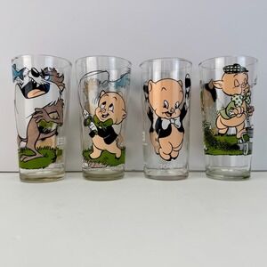 (4) Porky & Taz - Action Series - Looney Tunes Pepsi Collector Glasses - 1976